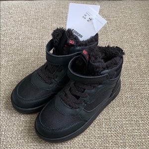 NWT waterproof kids sneaker boots
